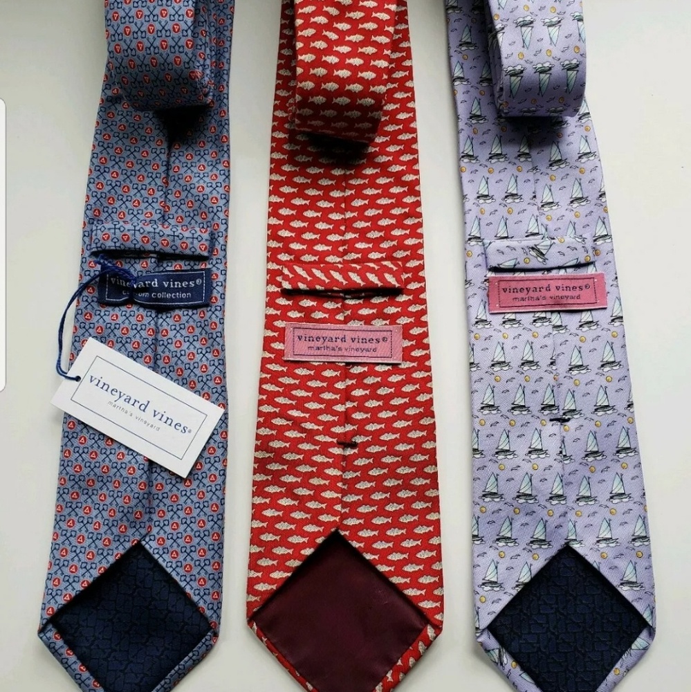Vineyard Vines Mens Dress Neck Ties lot of 3